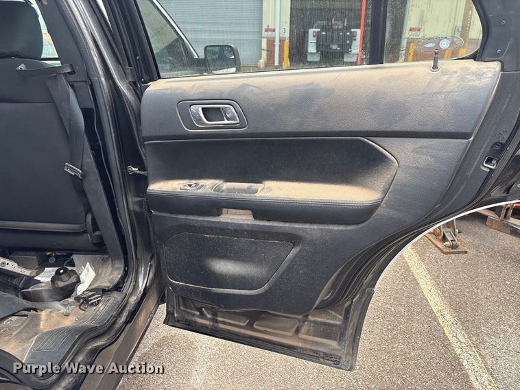 image for item ES5576 2017 Ford Explorer Police Interceptor SUV