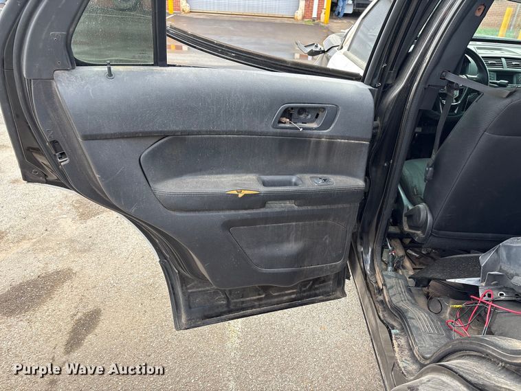 image for item ES5576 2017 Ford Explorer Police Interceptor SUV