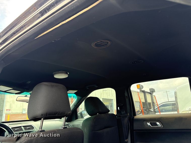 image for item ES5576 2017 Ford Explorer Police Interceptor SUV