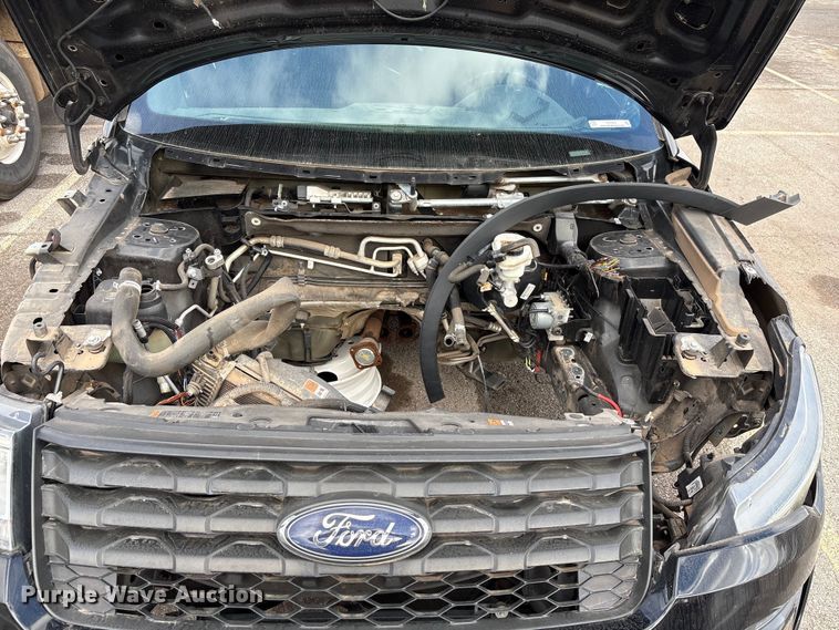 image for item ES5576 2017 Ford Explorer Police Interceptor SUV