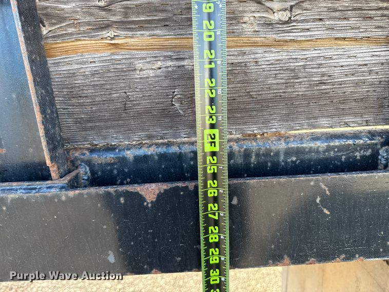 image for item ES5607 1997 International 4900 dump flatbed truck