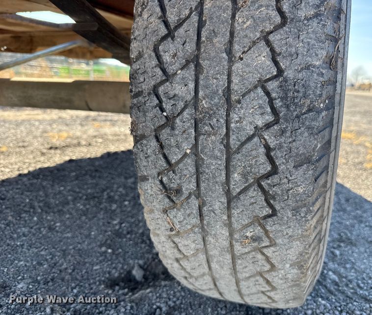 image for item ES5610 Shop built utility trailer