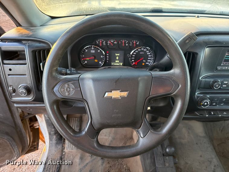 image for item ES5612 2017 Chevrolet Silverado 1500 pickup truck