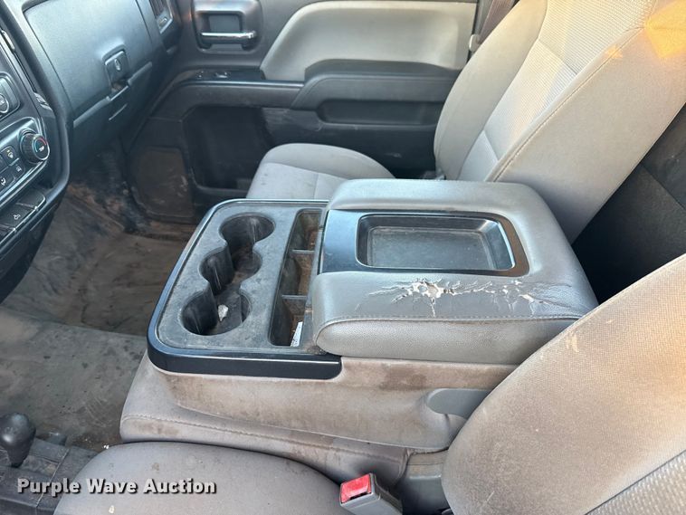 image for item ES5612 2017 Chevrolet Silverado 1500 pickup truck