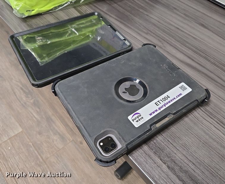 image for item ET1004 (2) Apple iPad pro 11