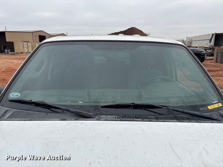 image for item ET1007 2013 Ford F250 Super Duty Crew Cab pickup truck