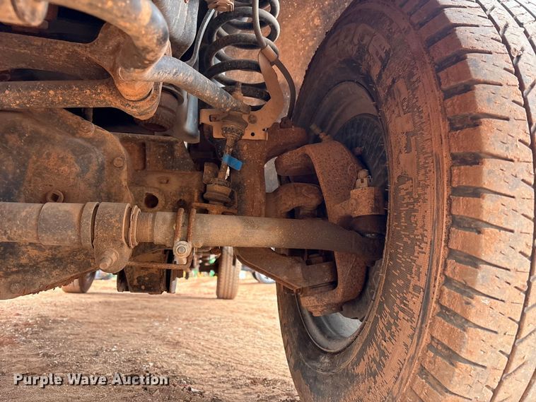 image for item ET1007 2013 Ford F250 Super Duty Crew Cab pickup truck