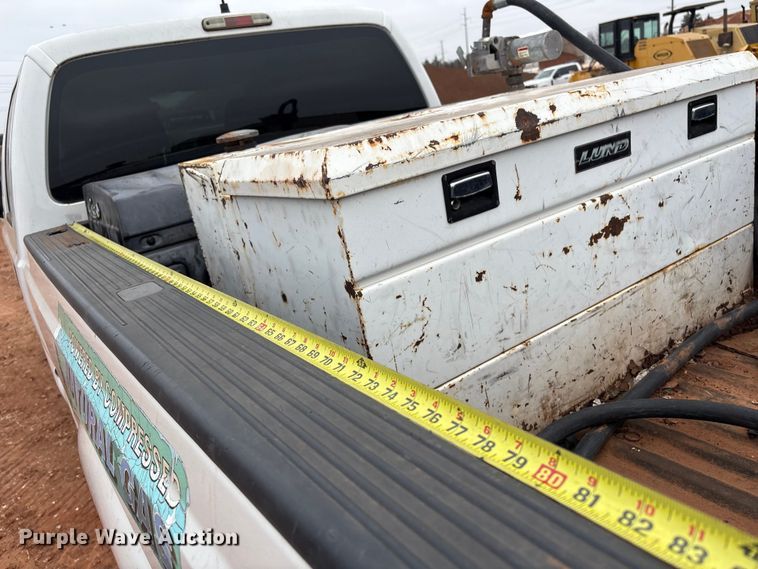 image for item ET1007 2013 Ford F250 Super Duty Crew Cab pickup truck