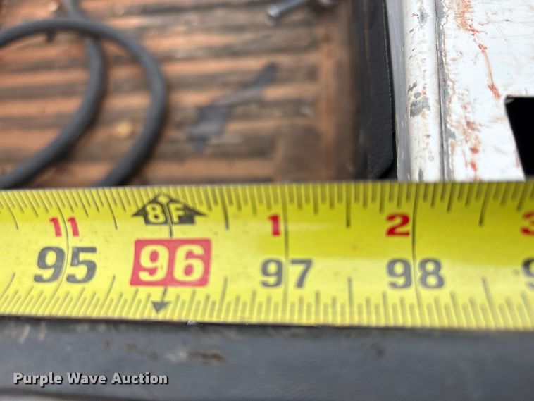 image for item ET1007 2013 Ford F250 Super Duty Crew Cab pickup truck