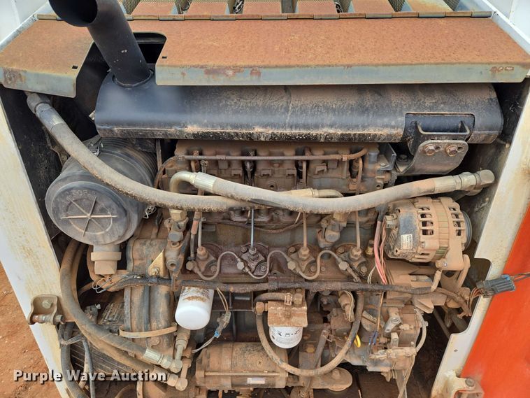 image for item ET1010 2002 Bobcat 873 skid steer loader