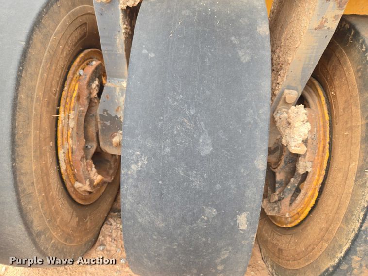 image for item ET1011 Dynapac CP-132 pneumatic roller