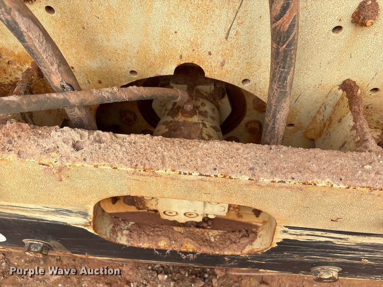 image for item ET1012 1999 Ingersoll Rand SD-100D PRO PAC single drum roller