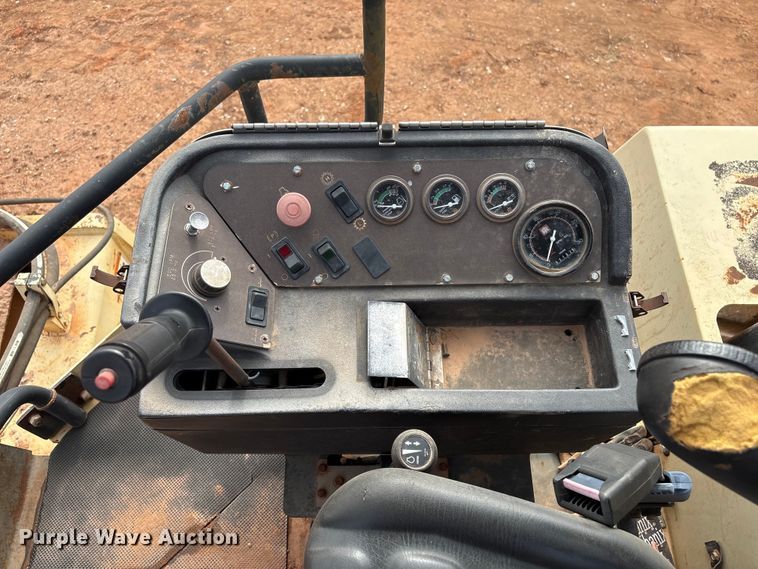 image for item ET1012 1999 Ingersoll Rand SD-100D PRO PAC single drum roller