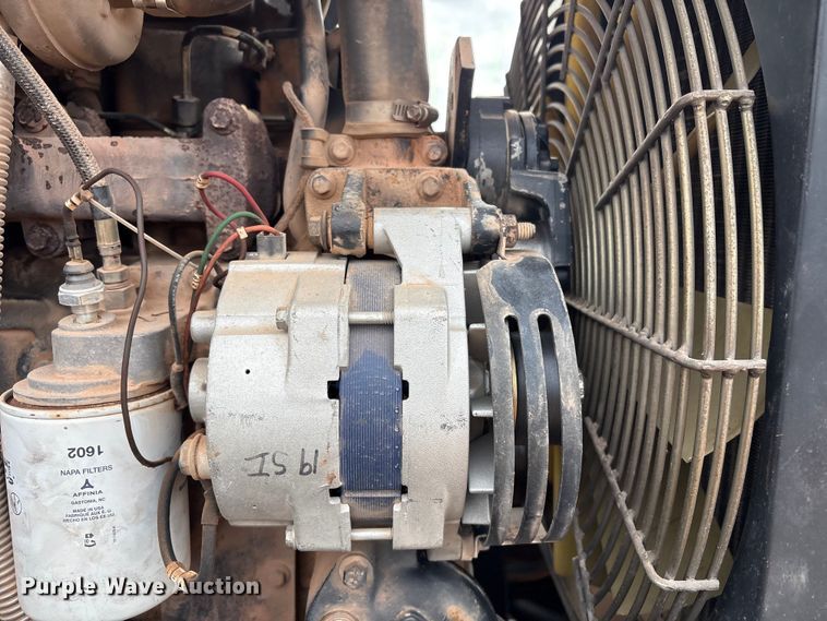 image for item ET1012 1999 Ingersoll Rand SD-100D PRO PAC single drum roller