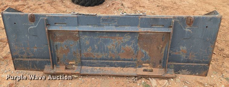 image for item ET1015 Bobcat 80HD C/I  skid steer bucket