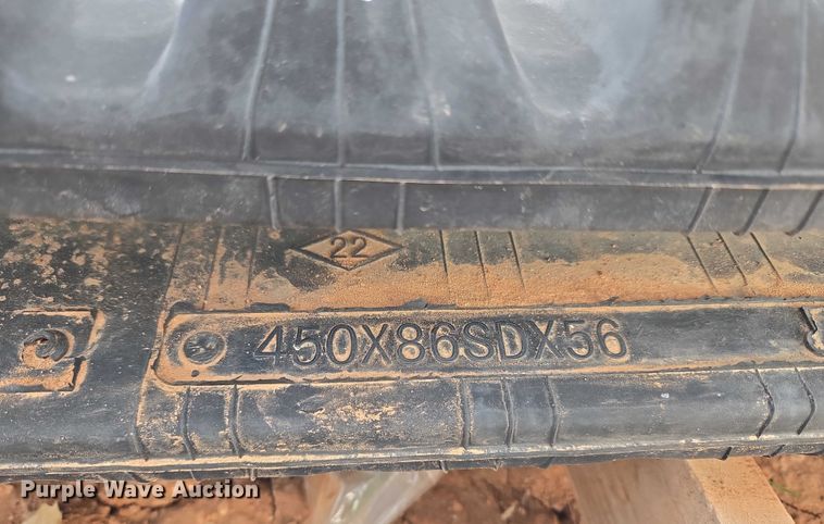 image for item ET1020 Trek 450x86DX56 rubber tracks