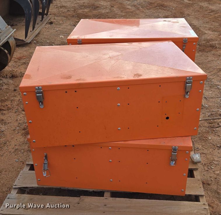 image for item ET1024 (4) road sign battery boxes