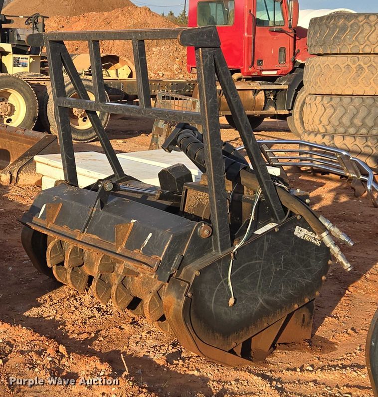 image for item ET1025 John Deere MH60C skid steer mulcher