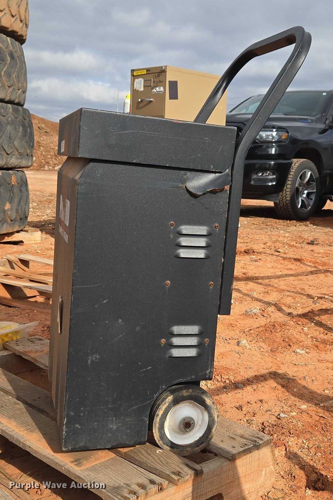 image for item ET1026 PRO-HD RediPulse Pro Series battery charger