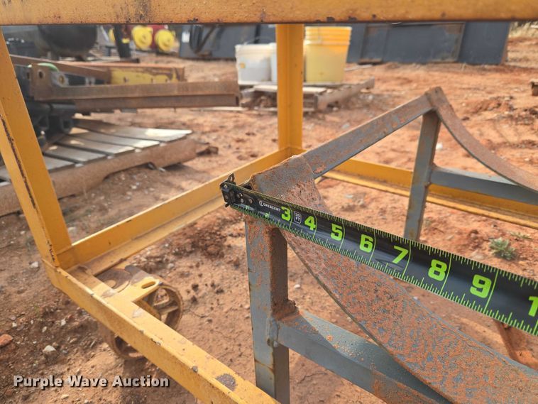 image for item ET1029 Shop built table and tank cradle