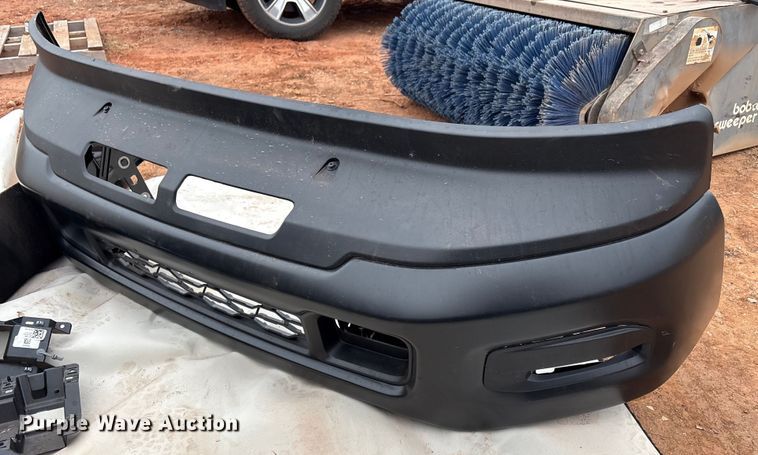 image for item ET1031  (3) 2025 RAM 2500 bumper covers