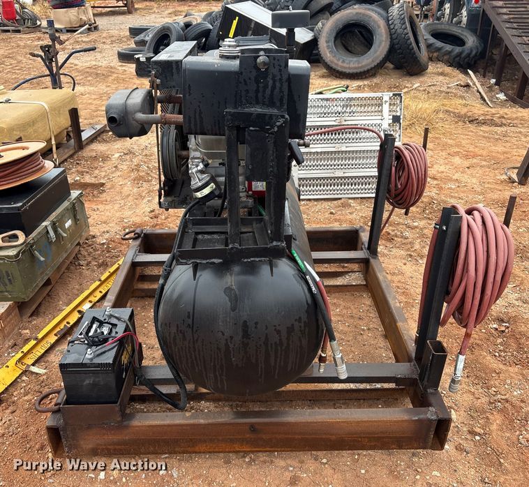 image for item ET1034 Ingersoll Rand air compressor