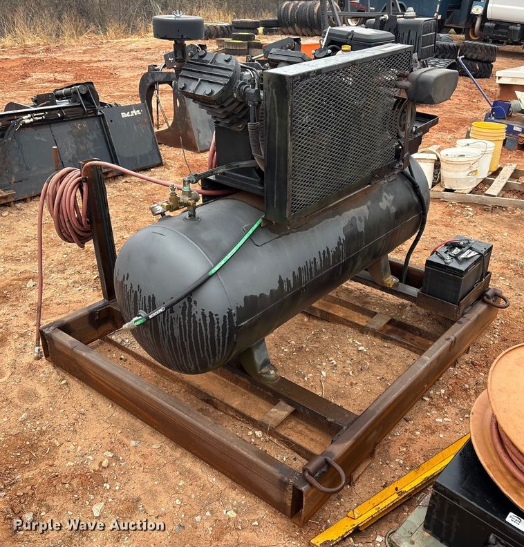 image for item ET1034 Ingersoll Rand air compressor