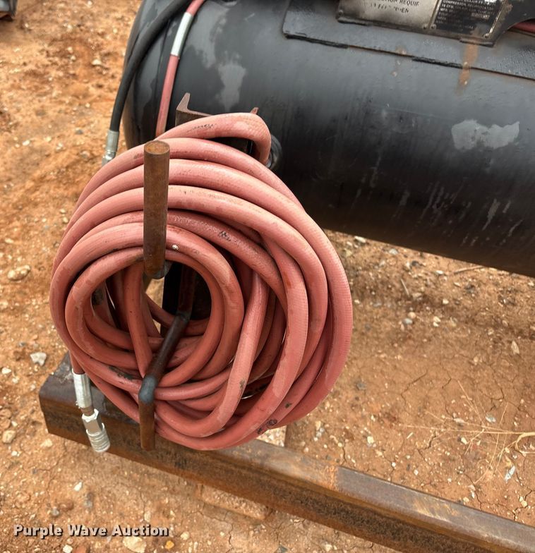 image for item ET1034 Ingersoll Rand air compressor