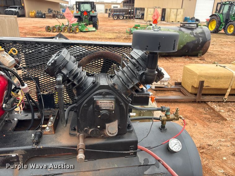 image for item ET1034 Ingersoll Rand air compressor