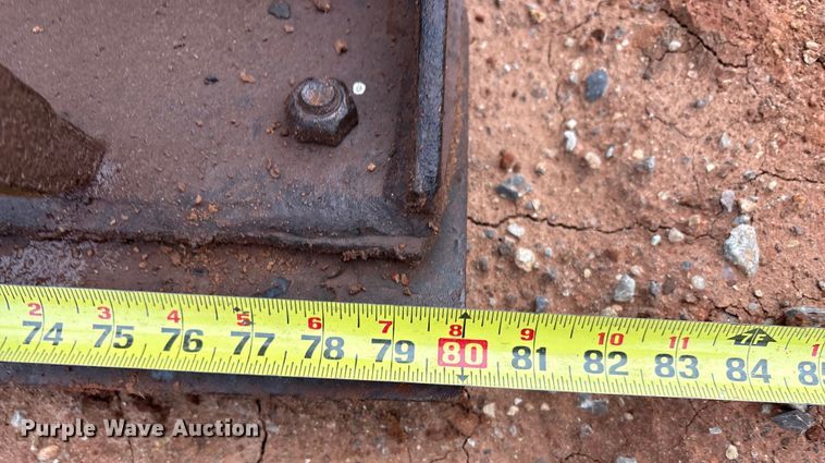 image for item ET1036 Bobcat 80 INDL BKT GRAPL skid steer bucket