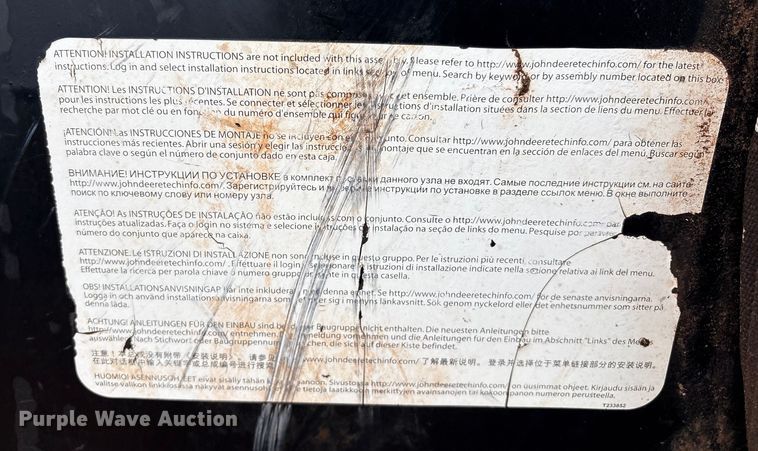 image for item ET1037 John Deere GT80 skid steer bucket