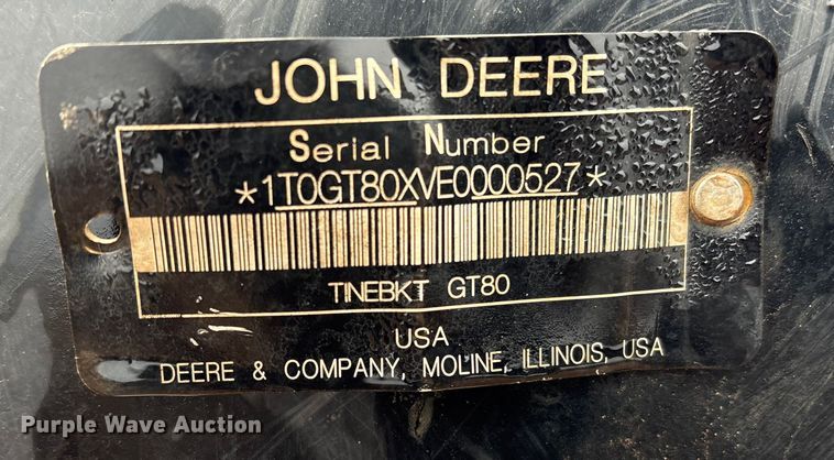 image for item ET1037 John Deere GT80 skid steer bucket