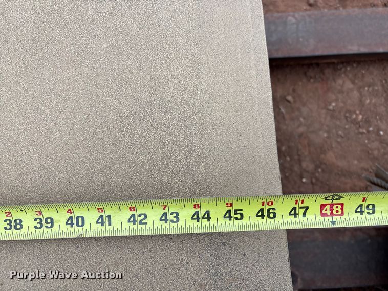 image for item ET1040 Tank on skid with barrel jack