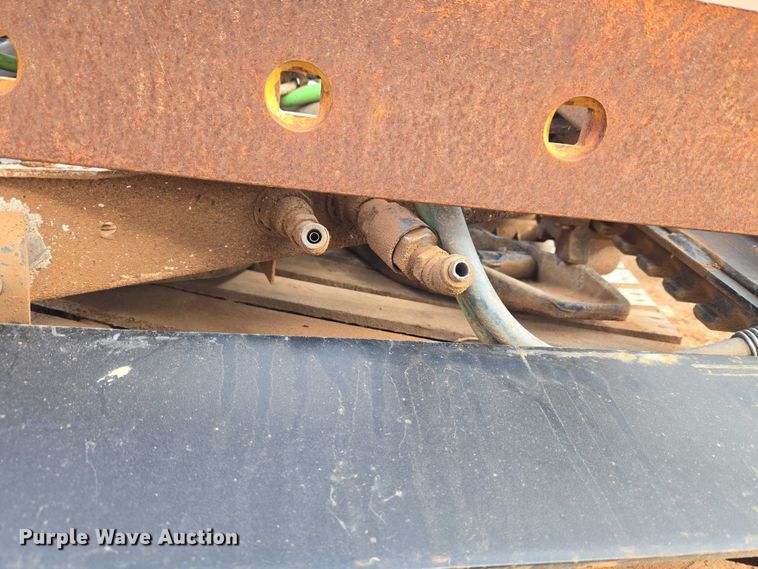 image for item ET1045 Fifth wheel and frame