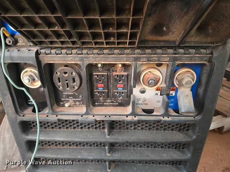 image for item ET1051 Miller Trailblazer 302 welder