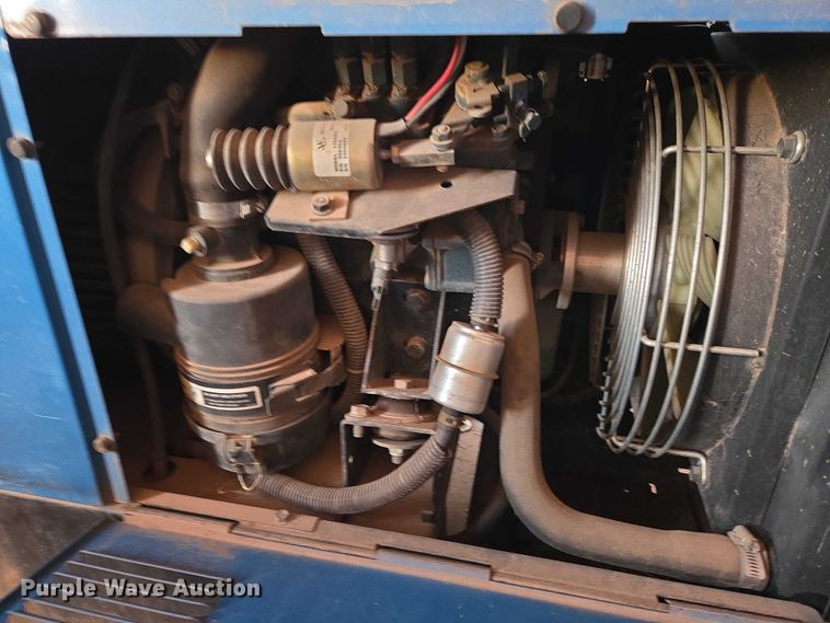 image for item ET1051 Miller Trailblazer 302 welder