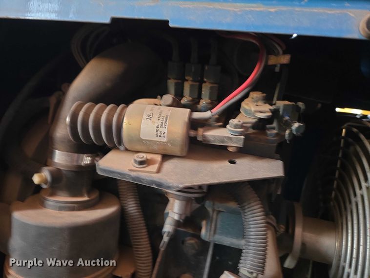 image for item ET1051 Miller Trailblazer 302 welder