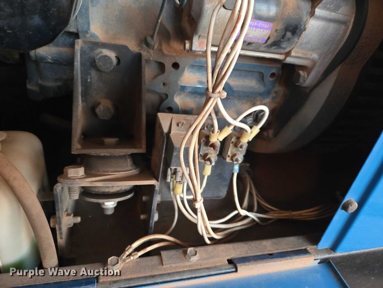 image for item ET1051 Miller Trailblazer 302 welder