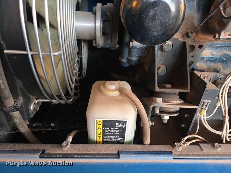 image for item ET1051 Miller Trailblazer 302 welder