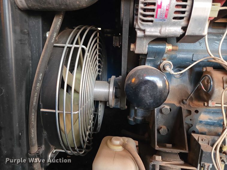 image for item ET1051 Miller Trailblazer 302 welder