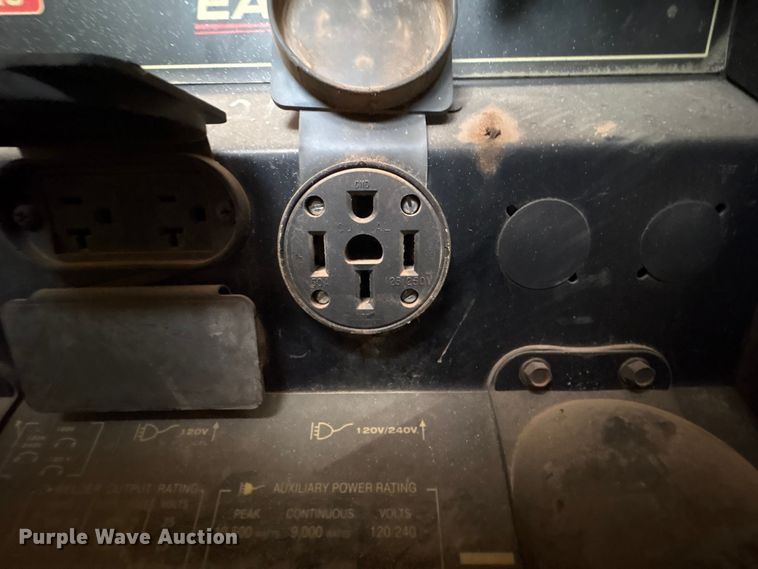 image for item ET1052 Eagle 10,000 Plus welder/generator