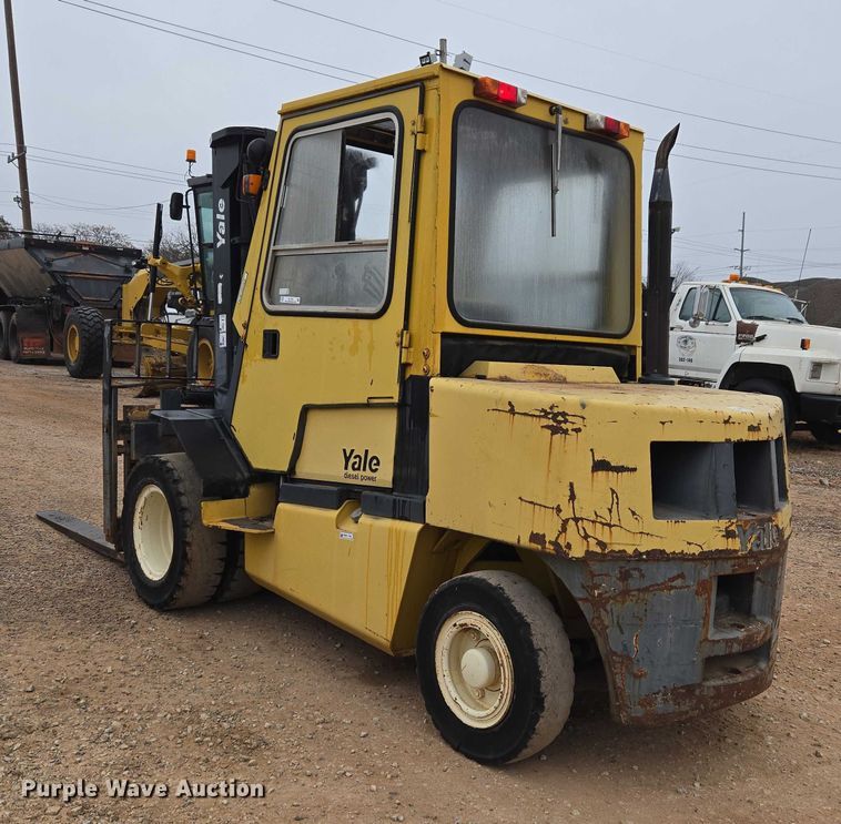 image for item ET1053 Yale GDP100MGNGBE093 forklift