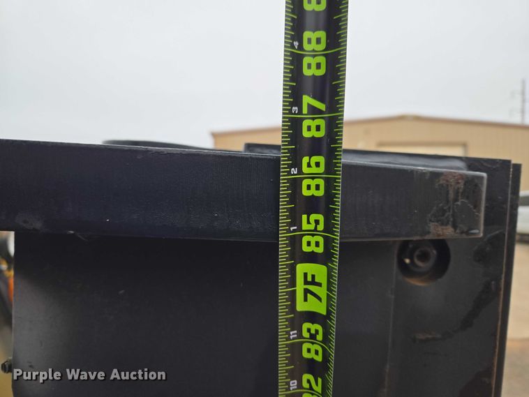 image for item ET1053 Yale GDP100MGNGBE093 forklift