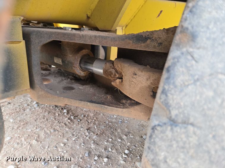 image for item ET1053 Yale GDP100MGNGBE093 forklift