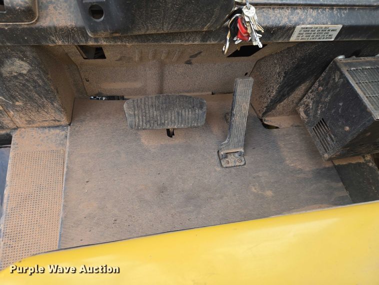 image for item ET1053 Yale GDP100MGNGBE093 forklift