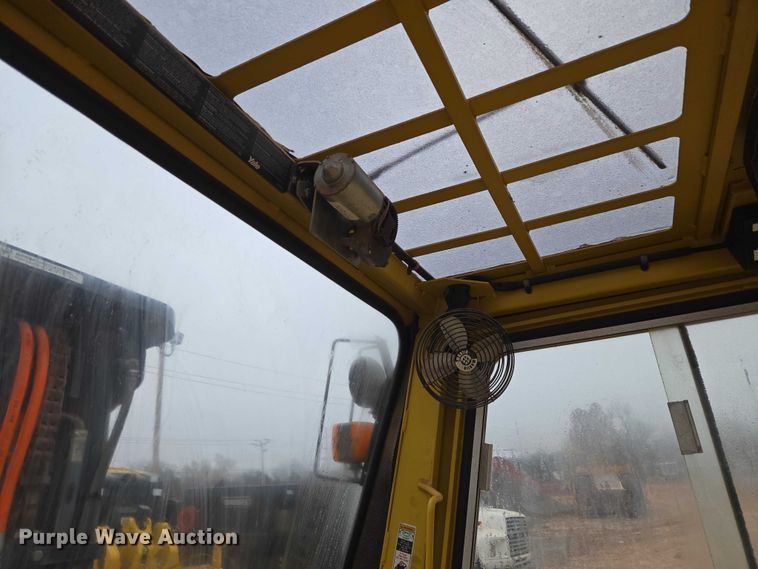 image for item ET1053 Yale GDP100MGNGBE093 forklift