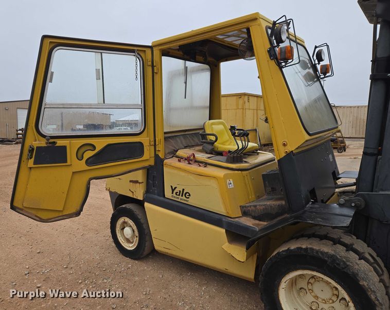 image for item ET1053 Yale GDP100MGNGBE093 forklift