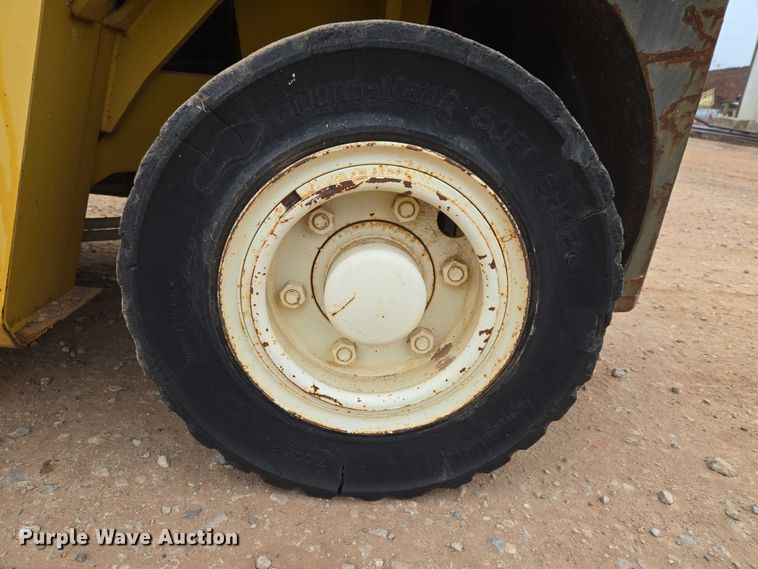 image for item ET1053 Yale GDP100MGNGBE093 forklift