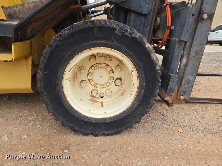 image for item ET1053 Yale GDP100MGNGBE093 forklift