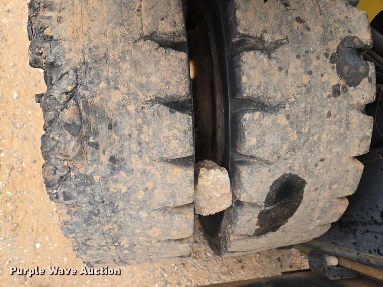 image for item ET1053 Yale GDP100MGNGBE093 forklift